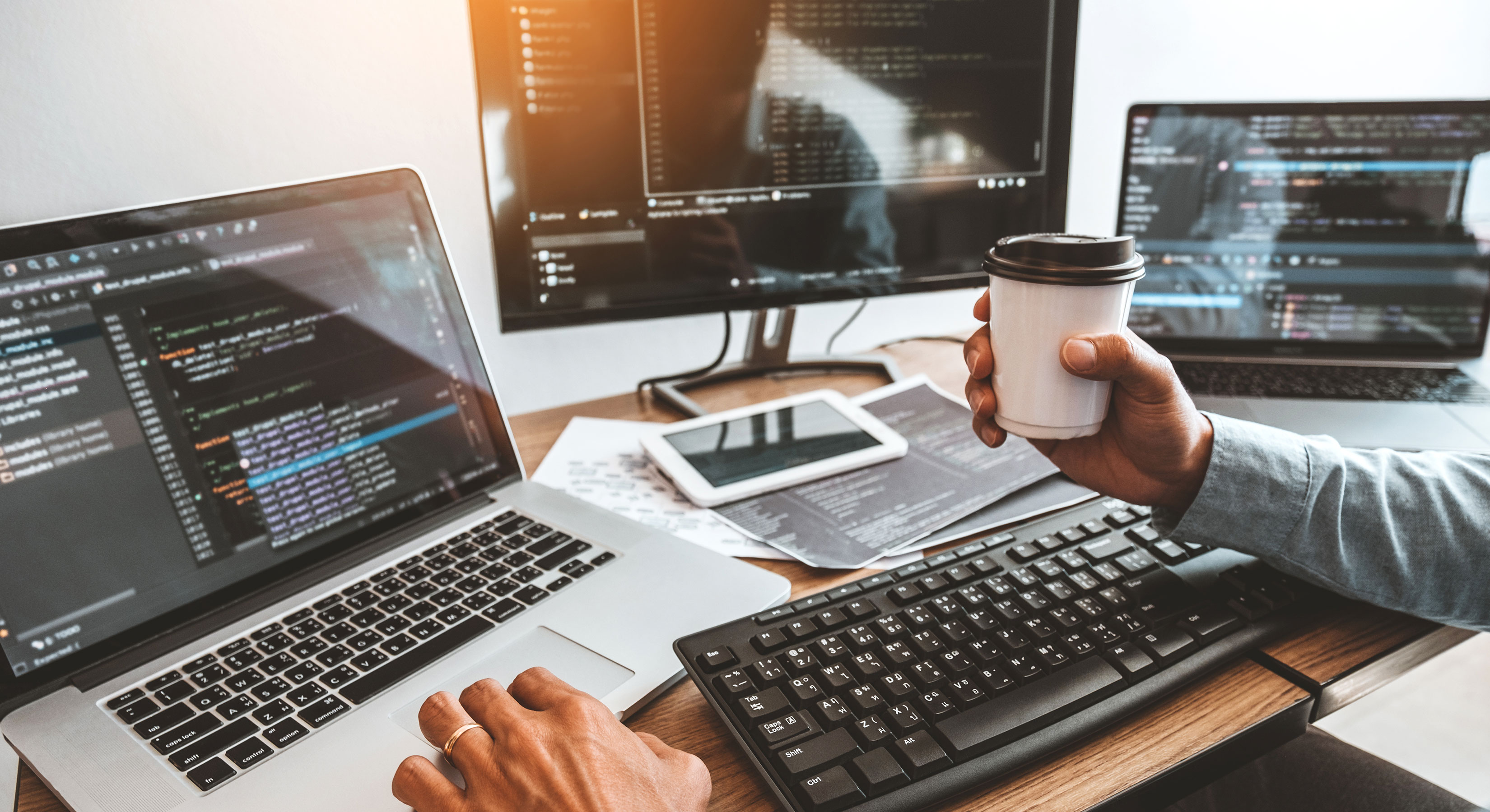 Frontline - Website Development Services - What Does a Java Developer Do?